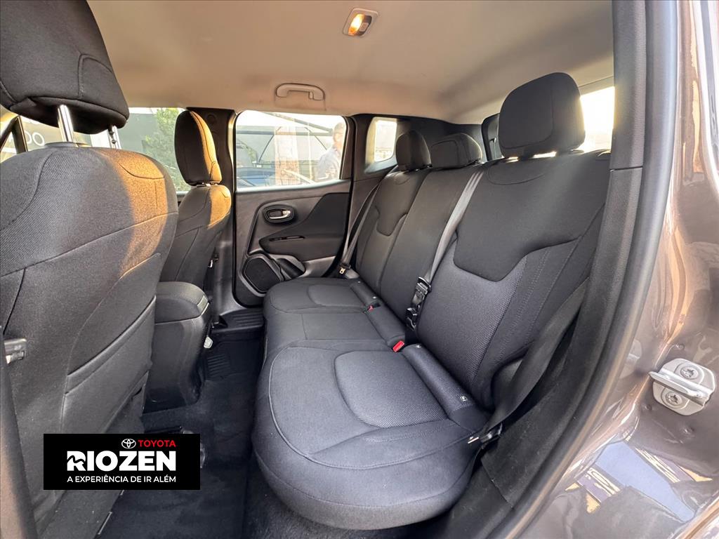 RENEGADE 1.8 16V FLEX SPORT 4P AUTOMÁTICO5