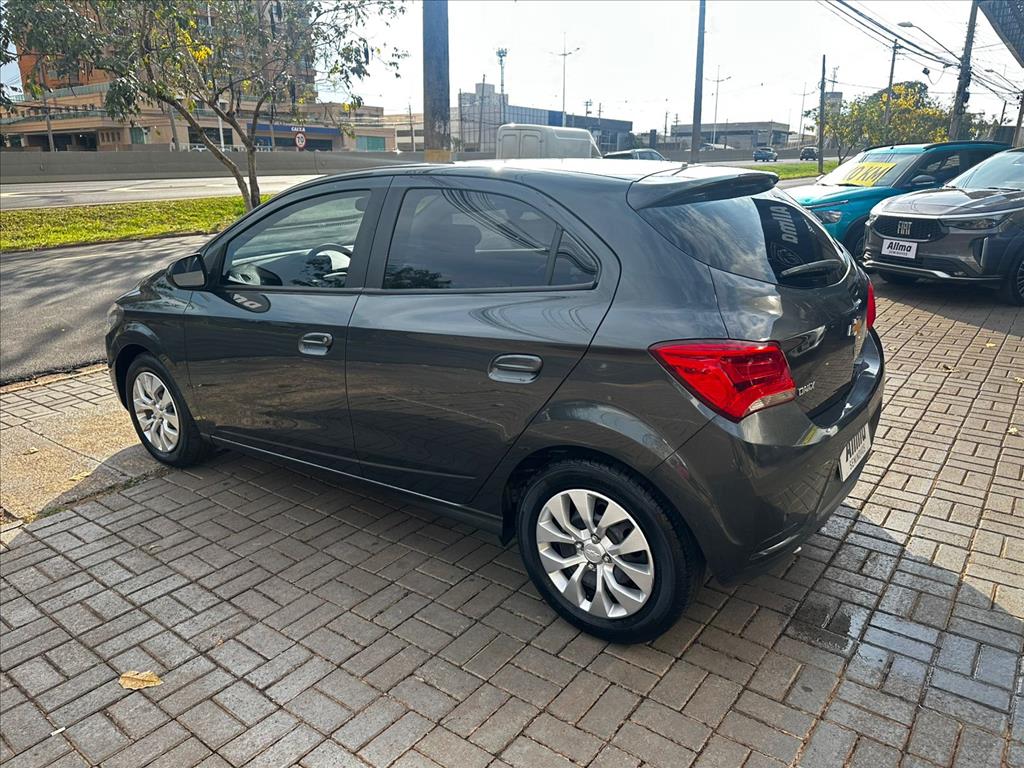 ONIX 1.4 MPFI LT 8V FLEX 4P MANUAL6