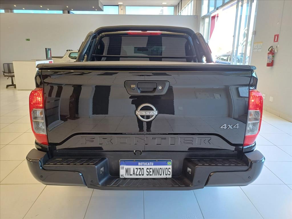 FRONTIER 2.3 16V TURBO DIESEL ATTACK CD 4X4 AUTOMÁTICO FRONTIER 2.3 16V TURBO DIESEL ATTACK CD 4X4 AUTOMÁTICO