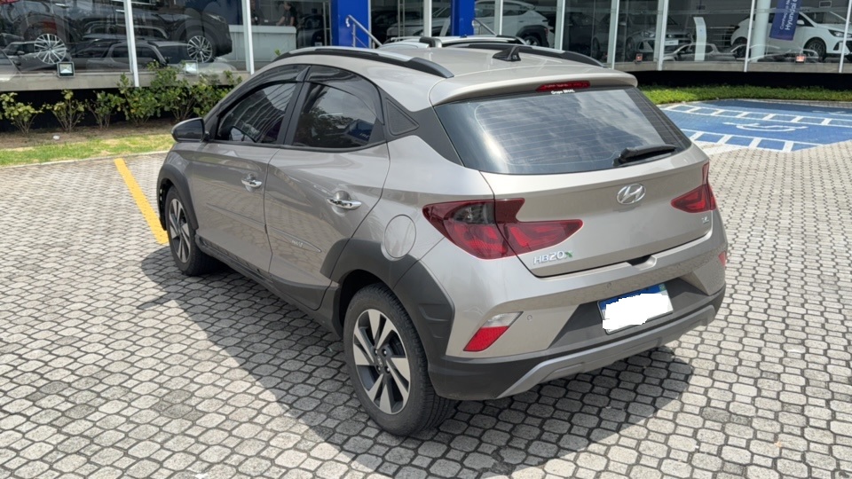 Hyundai-HB20X-1.6 16V FLEX DIAMOND AUTOMÁTICO