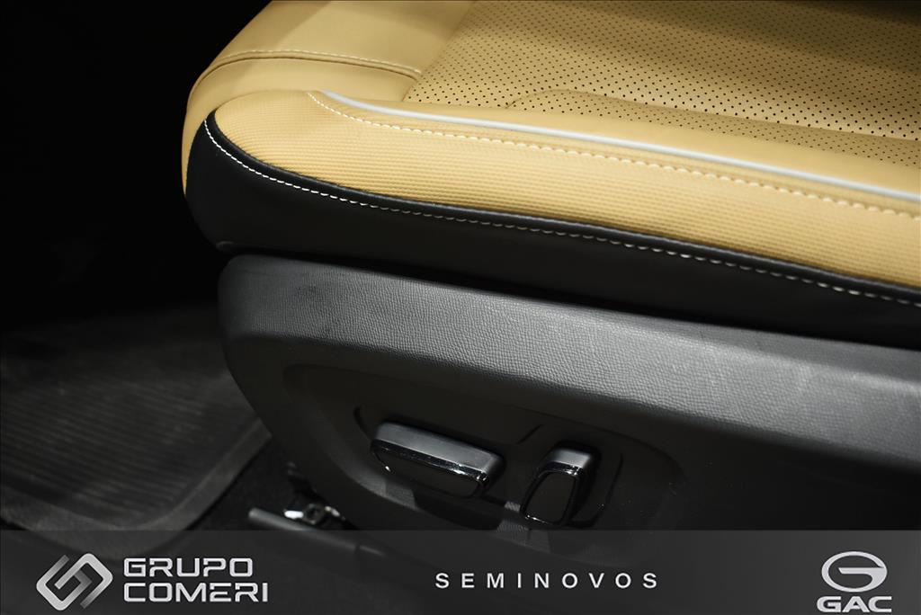 GS4 2.0 HEV ELITE AUTOMÁTICO14