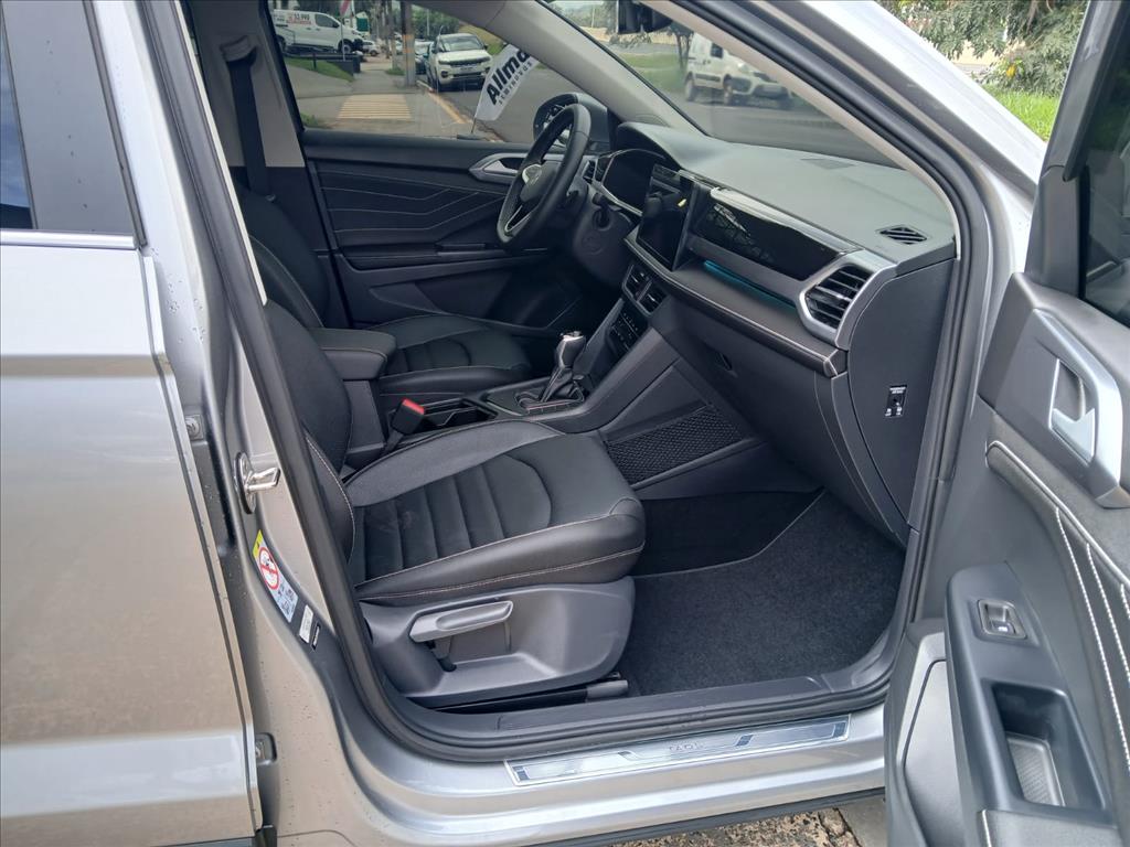 TAOS 1.4 250 TSI TOTAL FLEX HIGHLINE AUTOMÁTICO16