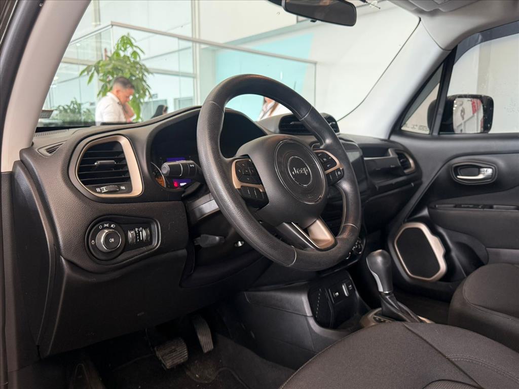 RENEGADE 1.8 16V FLEX 4P AUTOMÁTICO6