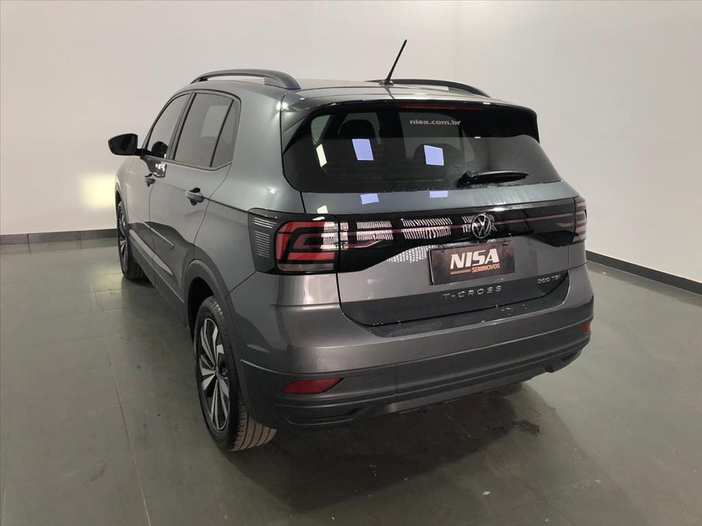 T-CROSS 1.0 200 TSI TOTAL FLEX AUTOMÁTICO5