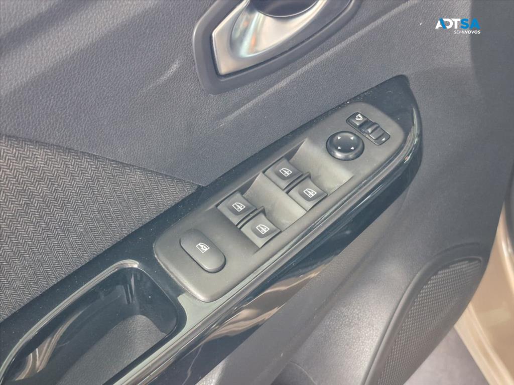 RENAULT CAPTUR 1.3 TCE FLEX INTENSE X-TRONIC