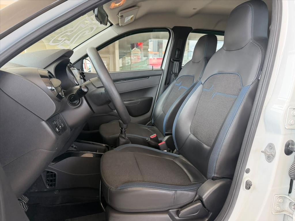 KWID 1.0 12V SCE FLEX INTENSE MANUAL10