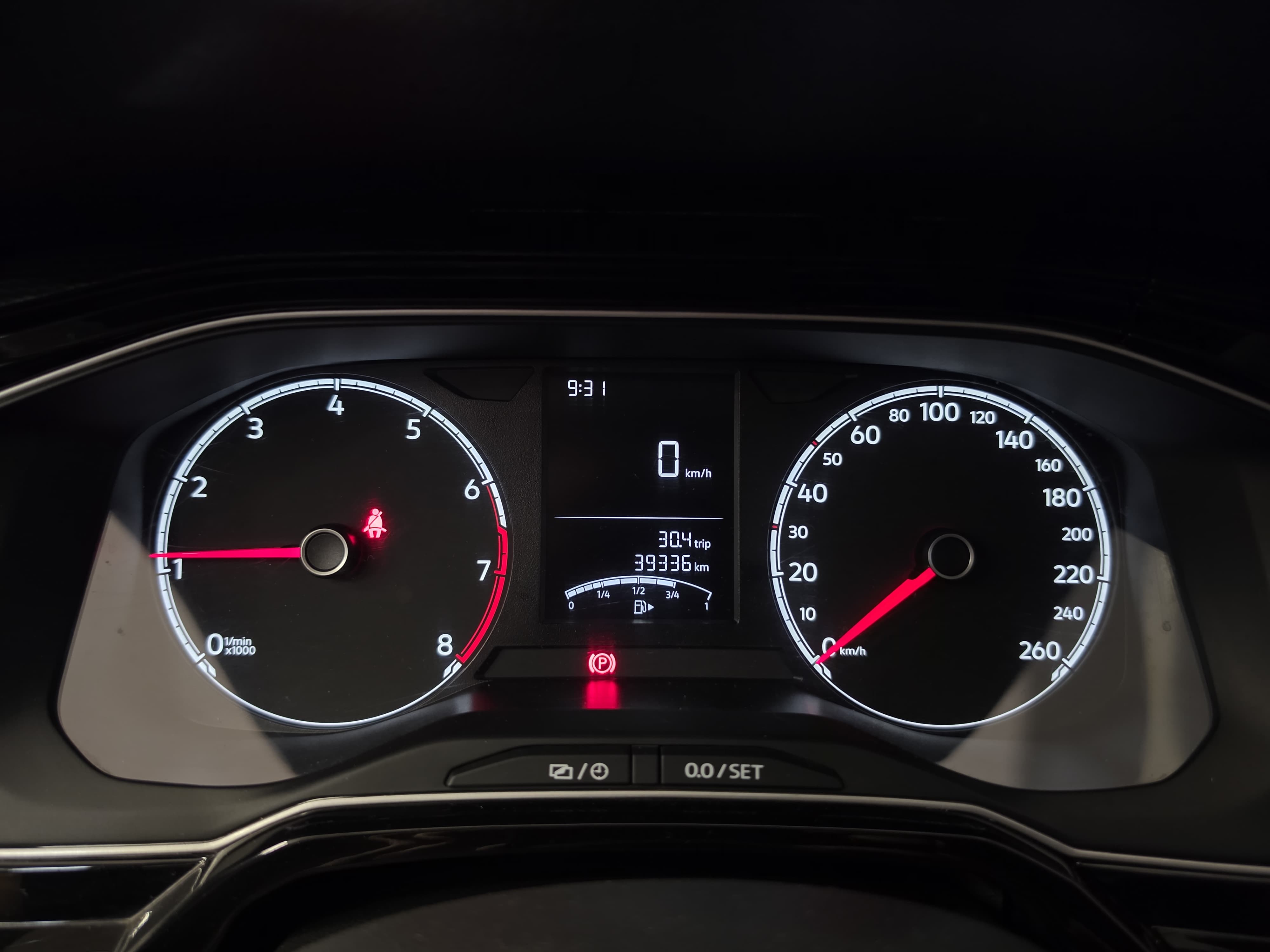 POLO 1.0 MPI TRACK MANUAL11