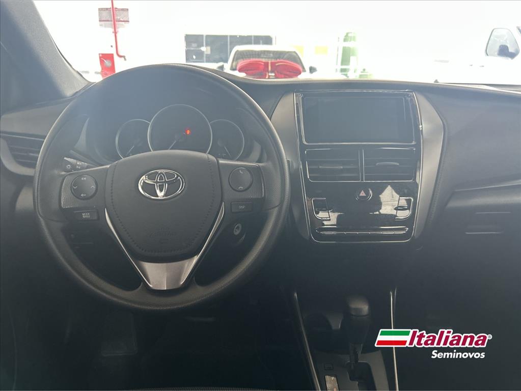 YARIS 1.5 16V FLEX XL MULTIDRIVE4