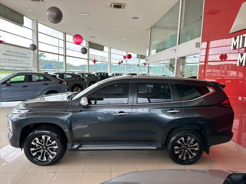 Mitsubishi-PAJERO SPORT-2.4 16V MIVEC TURBO DIESEL HPE-S AWD AUTOMÁTICO