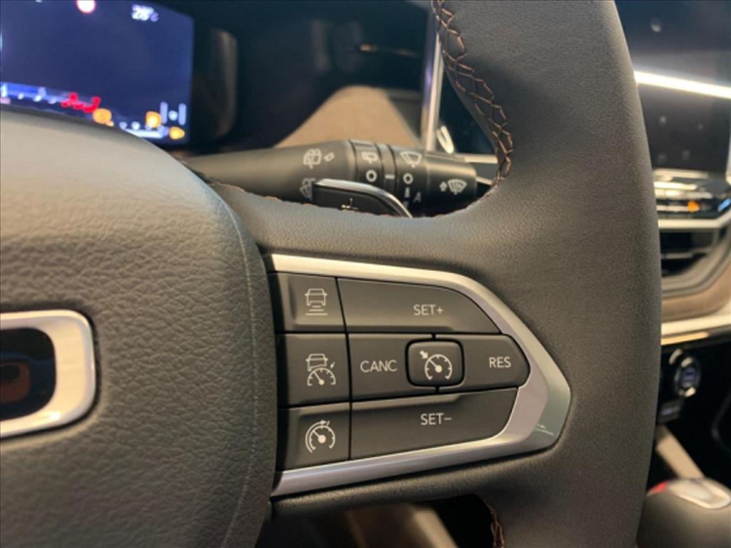 COMMANDER 1.3 T270 TURBO FLEX OVERLAND AT612