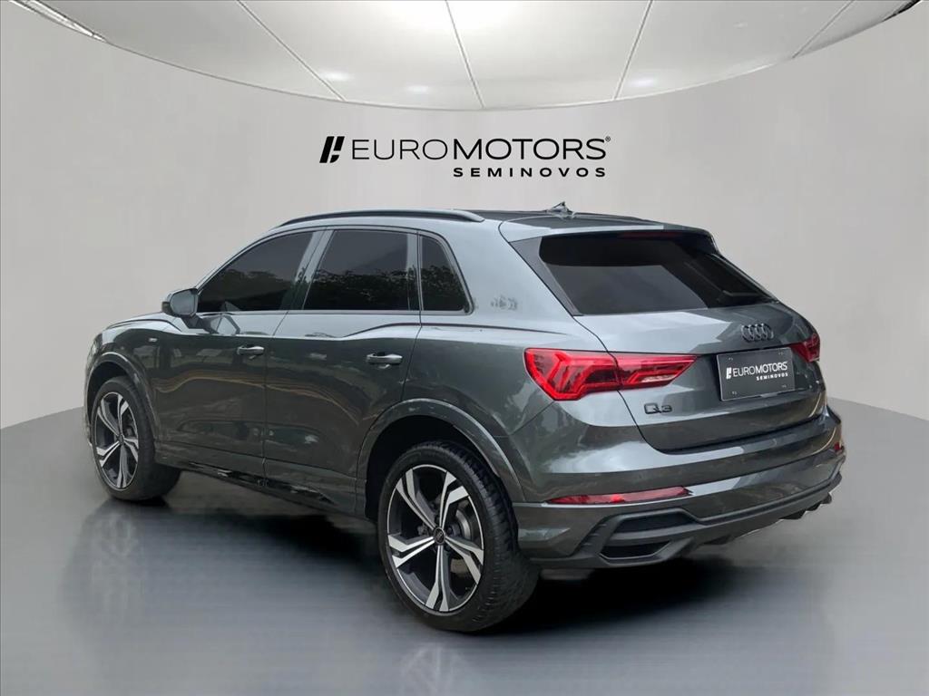 Audi-Q3-2.0 40 TFSI GASOLINA PERFORMANCE BLACK QUATTRO TIPTRONIC