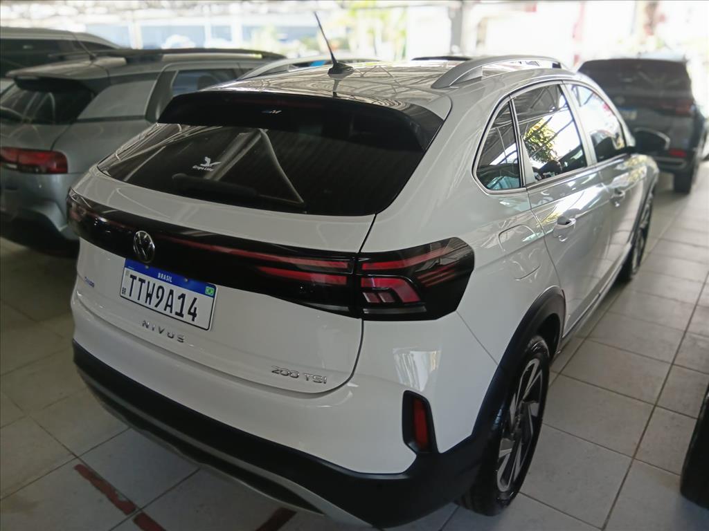 NIVUS 1.0 200 TSI TOTAL FLEX HIGHLINE AUTOMÁTICO5