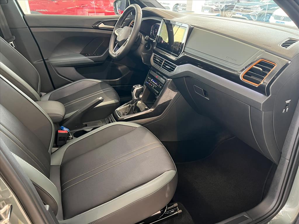 T-CROSS 1.4 250 TSI TOTAL FLEX EXTREME AUTOMÁTICO16