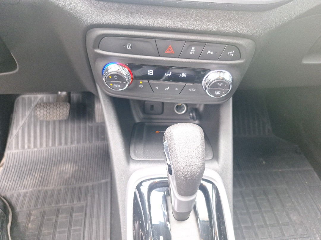 TRACKER 1.2 TURBO FLEX PREMIER AUTOMÁTICO14