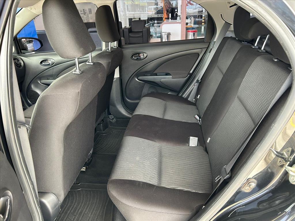 Toyota-ETIOS-1.3 X 16V FLEX 4P AUTOMÁTICO