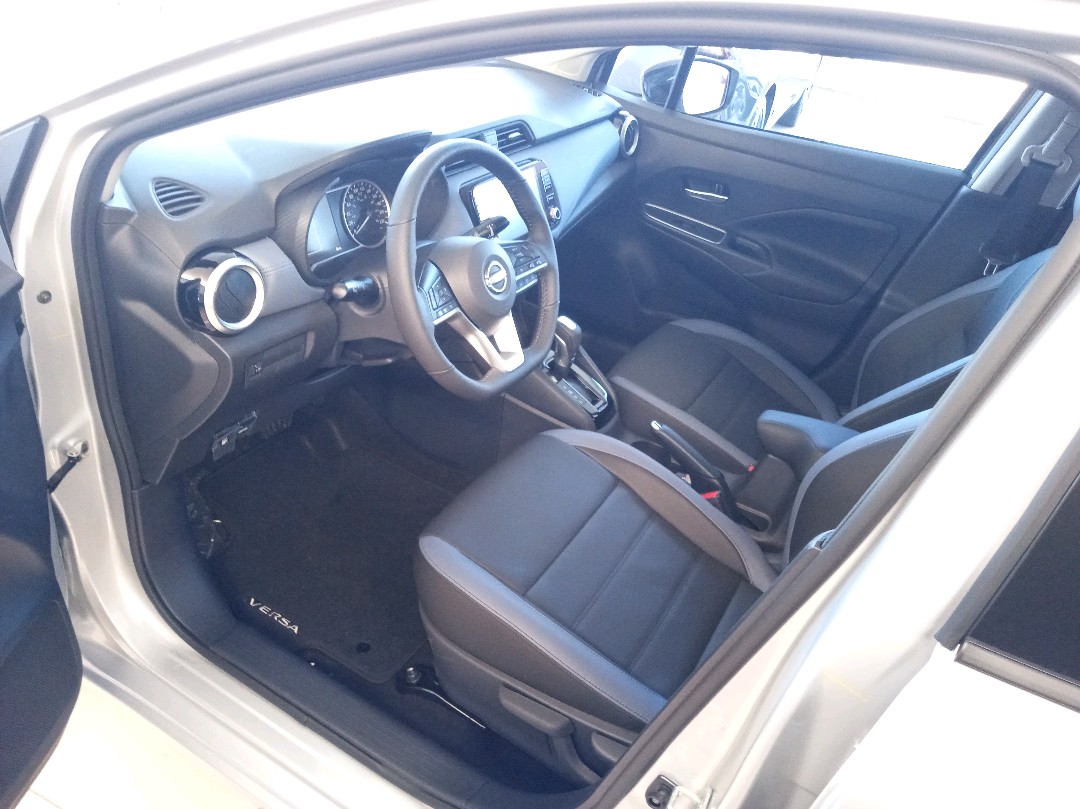 VERSA 1.6 16V FLEX EXCLUSIVE XTRONIC6