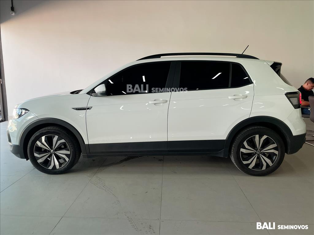 T-CROSS 1.0 200 TSI TOTAL FLEX AUTOMÁTICO7