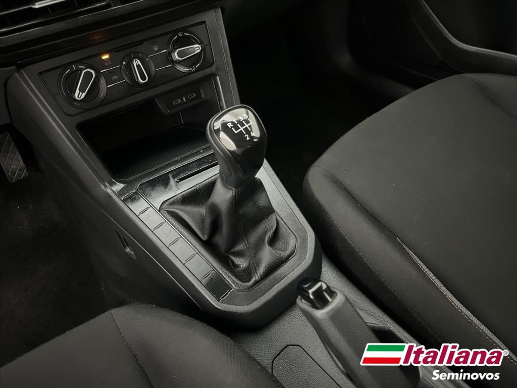 POLO 1.0 MPI TRACK MANUAL11