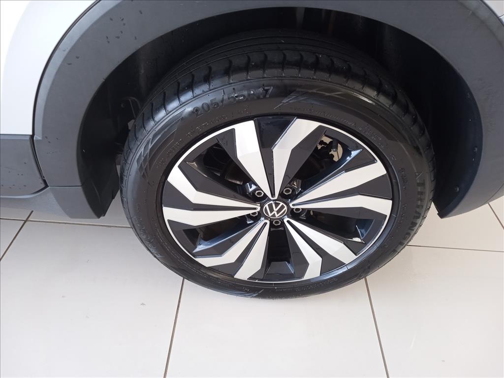 T-CROSS 1.0 200 TSI TOTAL FLEX COMFORTLINE AUTOMÁTICO