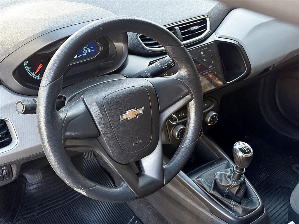 Chevrolet Onix - 1.0 MPFI LT 8V FLEX 4P MANUAL