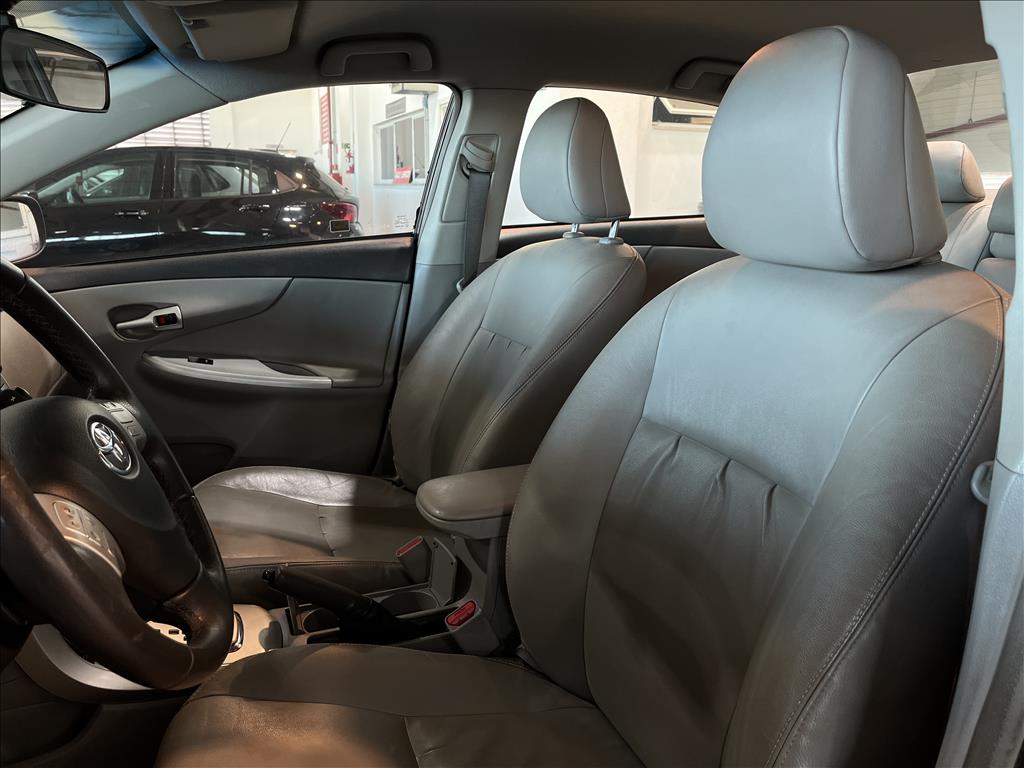 COROLLA 2.0 XEI 16V FLEX 4P AUTOMÁTICO9