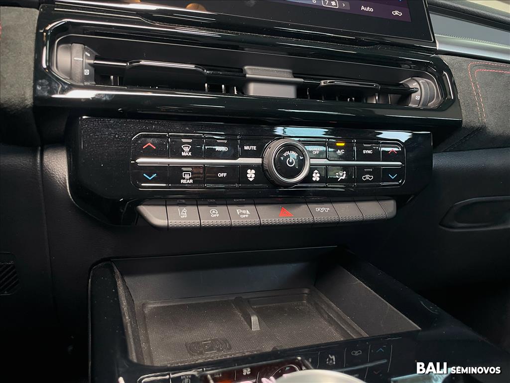 RAMPAGE 2.0 HURRICANE 4 TURBO GASOLINA R/T 4X4 AUTOMÁTICO14