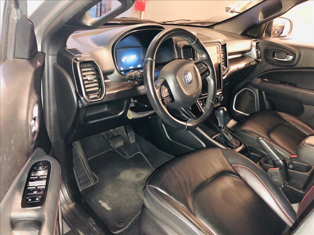 TORO 2.0 16V TURBO DIESEL ULTRA 4WD AT96