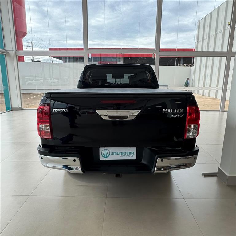 HILUX 2.8 D-4D TURBO DIESEL CD SRV 4X4 AUTOMÁTICO5