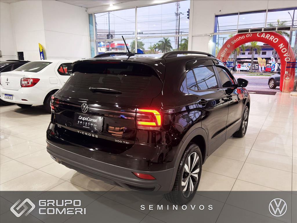 T-CROSS 1.0 200 TSI TOTAL FLEX AUTOMÁTICO3