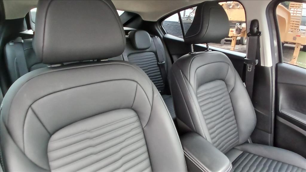FASTBACK 1.0 TURBO 200 HYBRID AUDACE CVT13
