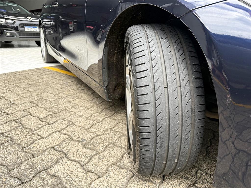 BMW 320I - 2.0 16V TURBO ACTIVE FLEX 4P AUTOMÁTICO