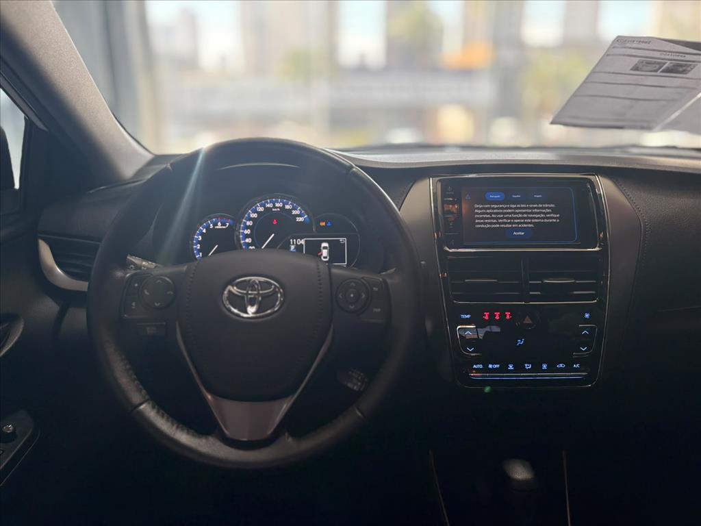 Toyota-YARIS-1.5 16V FLEX SEDAN XS MULTIDRIVE