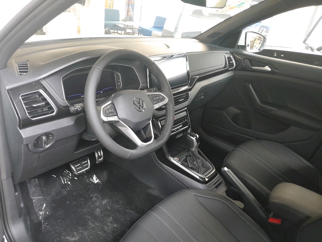 T-CROSS 1.4 250 TSI TOTAL FLEX HIGHLINE AUTOMÁTICO6