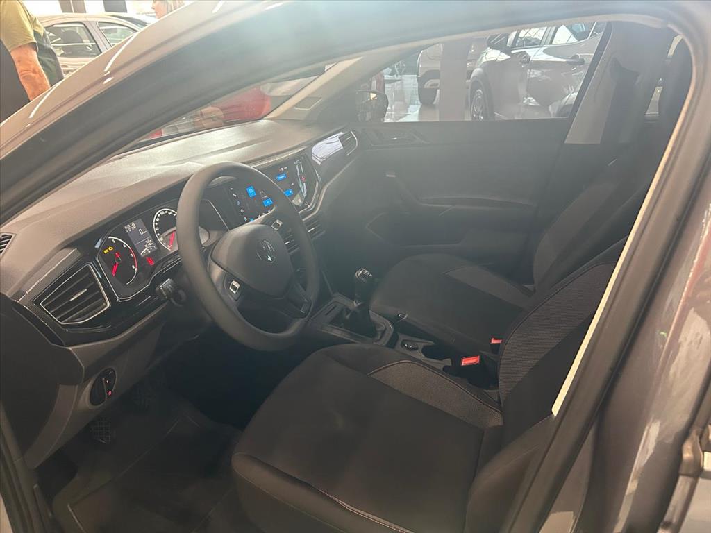 POLO 1.0 MPI TRACK MANUAL8