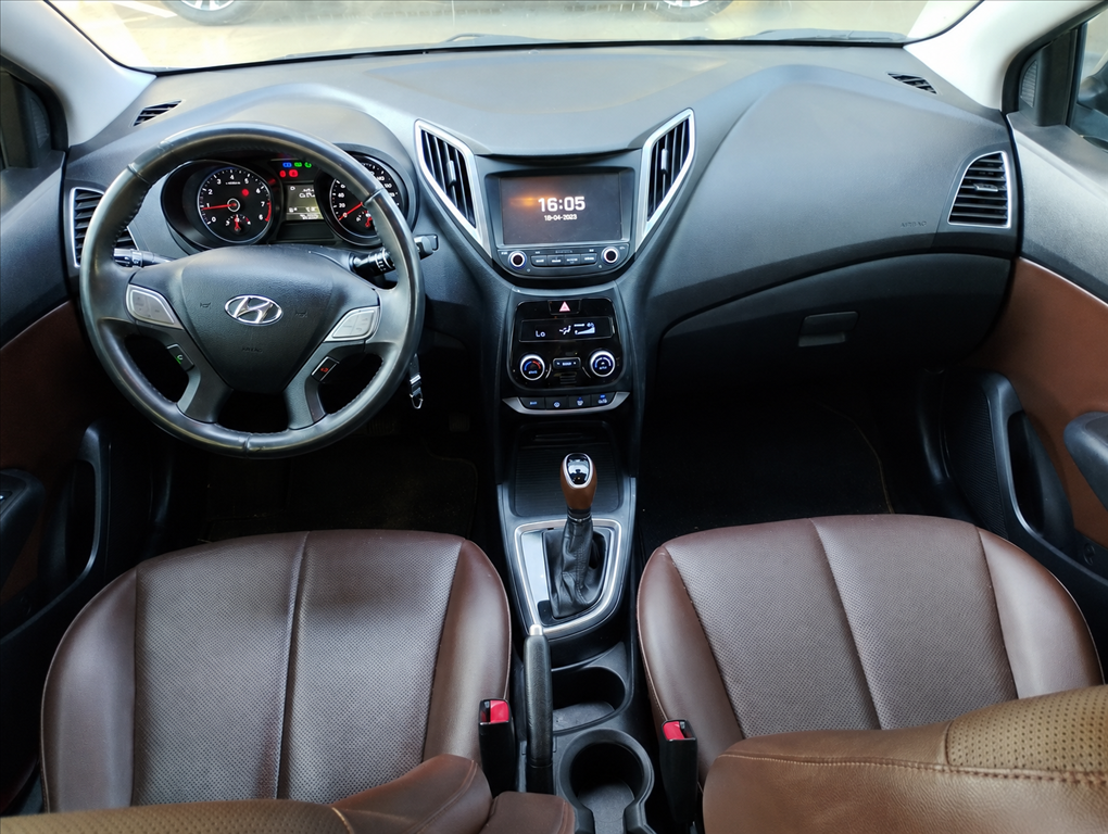 Hyundai-HB20-1.6 PREMIUM 16V FLEX 4P AUTOMÁTICO
