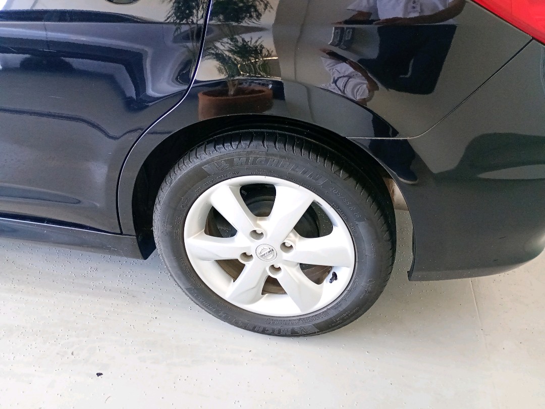 TIIDA 1.8 SL 16V FLEX 4P MANUAL5