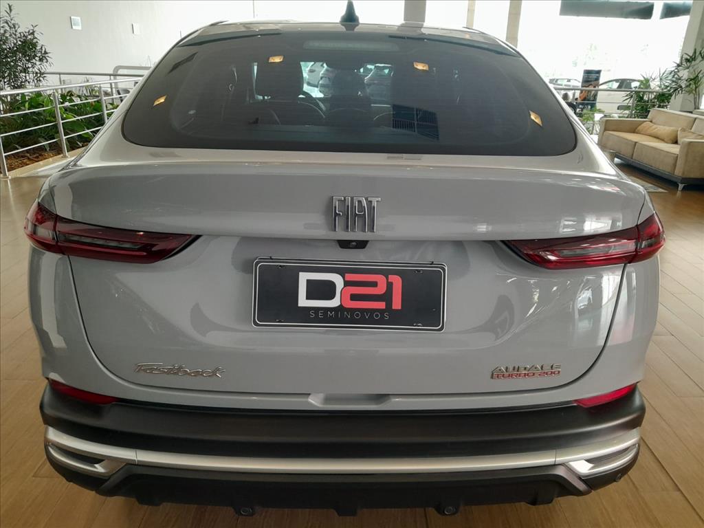 Fiat-FASTBACK-1.3 TURBO 270 FLEX LIMITED EDITION AT6