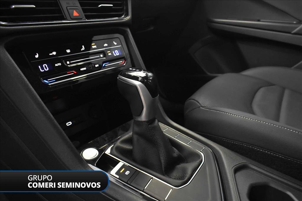 TAOS 1.4 250 TSI TOTAL FLEX HIGHLINE AUTOMÁTICO11