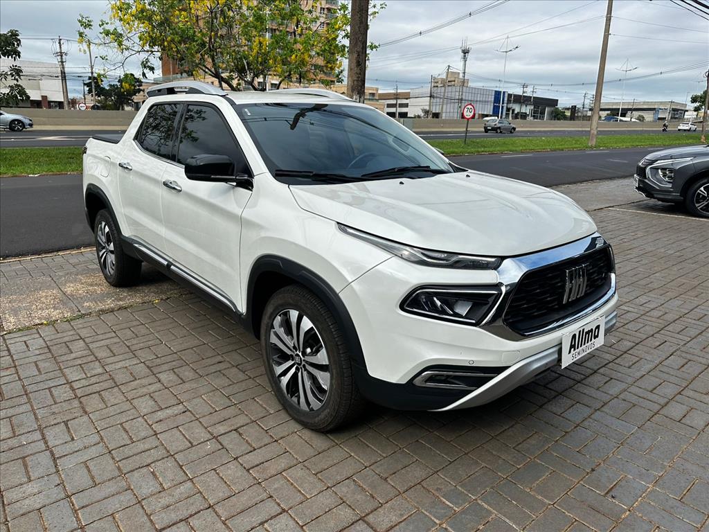 TORO 2.0 16V TURBO DIESEL VOLCANO 4WD AT92