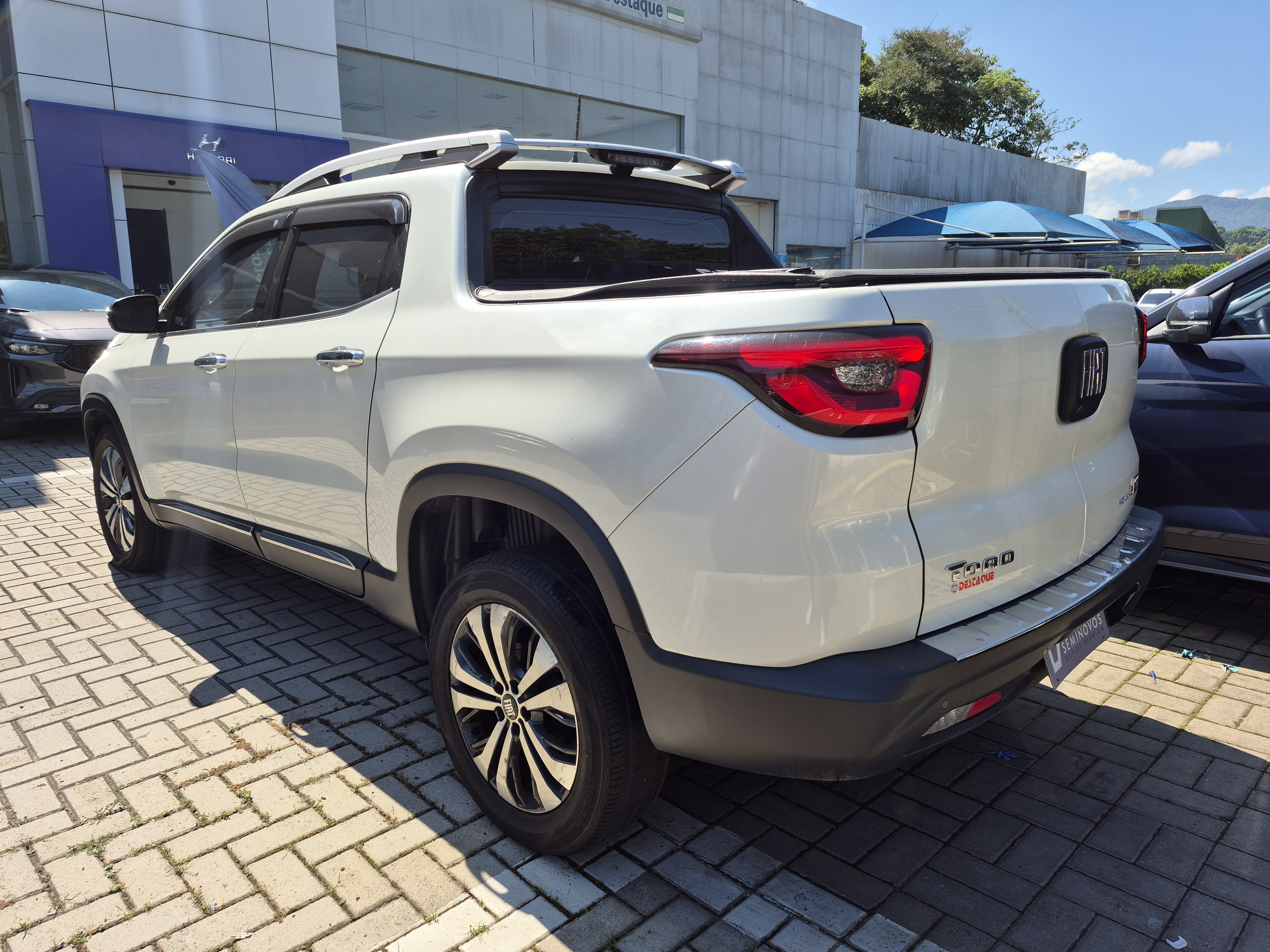 Foto ilustrativa do carro