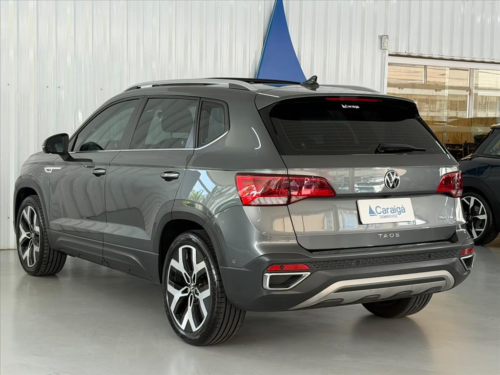 TAOS 1.4 250 TSI TOTAL FLEX HIGHLINE AUTOMÁTICO4