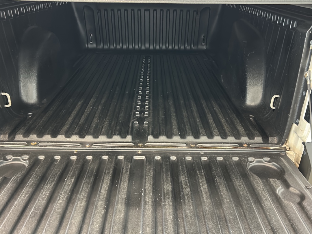 Volkswagen-SAVEIRO-1.6 MSI ROBUST CS 8V FLEX 2P MANUAL