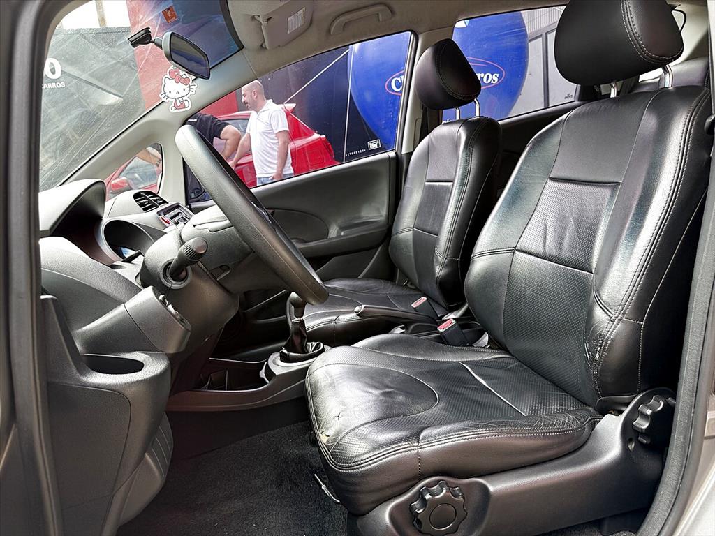 Honda Fit - 1.4 LXL 16V FLEX 4P MANUAL