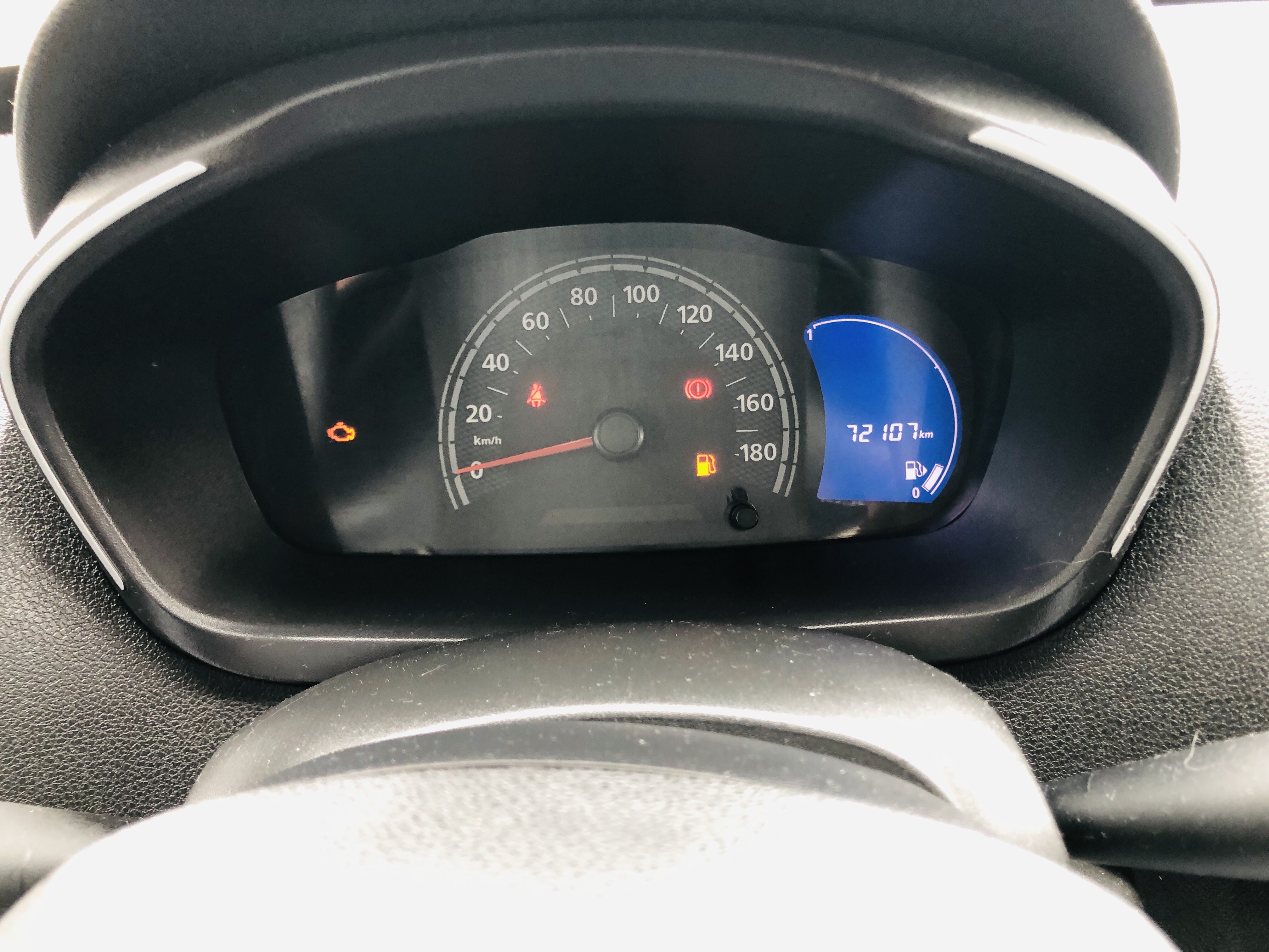 KWID 1.0 12V SCE FLEX ZEN MANUAL13