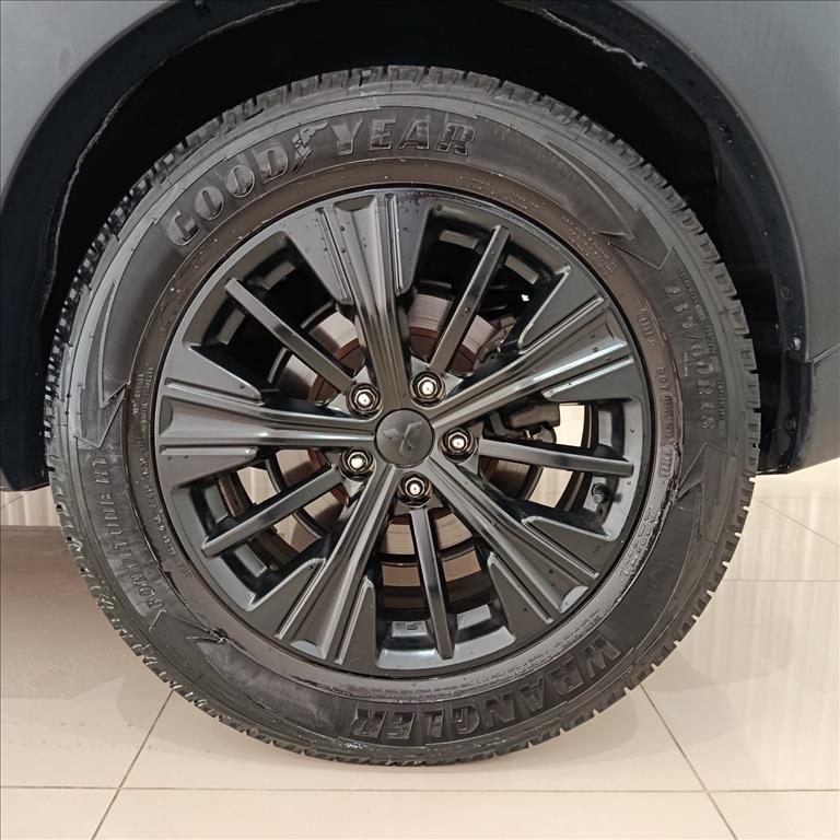ECLIPSE CROSS 1.5 MIVEC TURBO GASOLINA HPE-S S-AWC CVT13