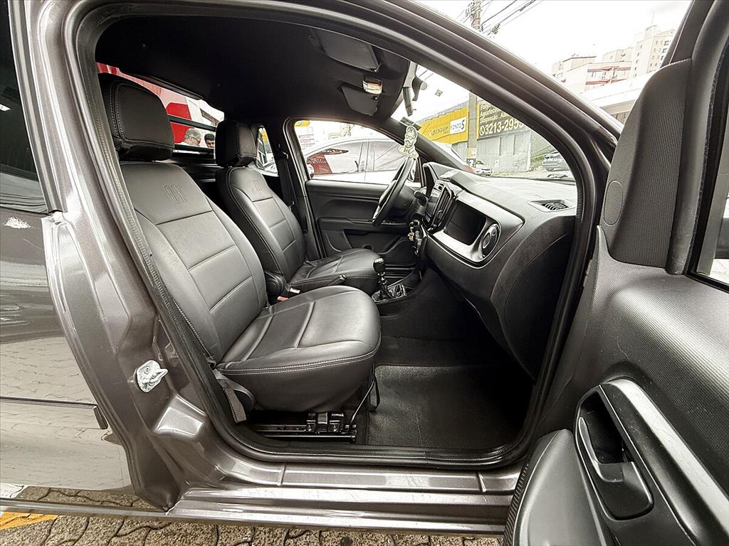 Fiat Strada - 1.3 FIREFLY FLEX FREEDOM CS MANUAL