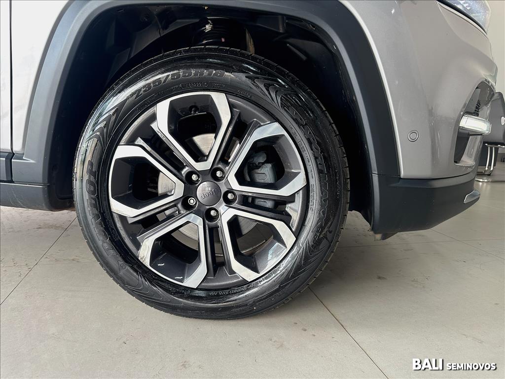 COMMANDER 1.3 T270 TURBO FLEX LIMITED AT68