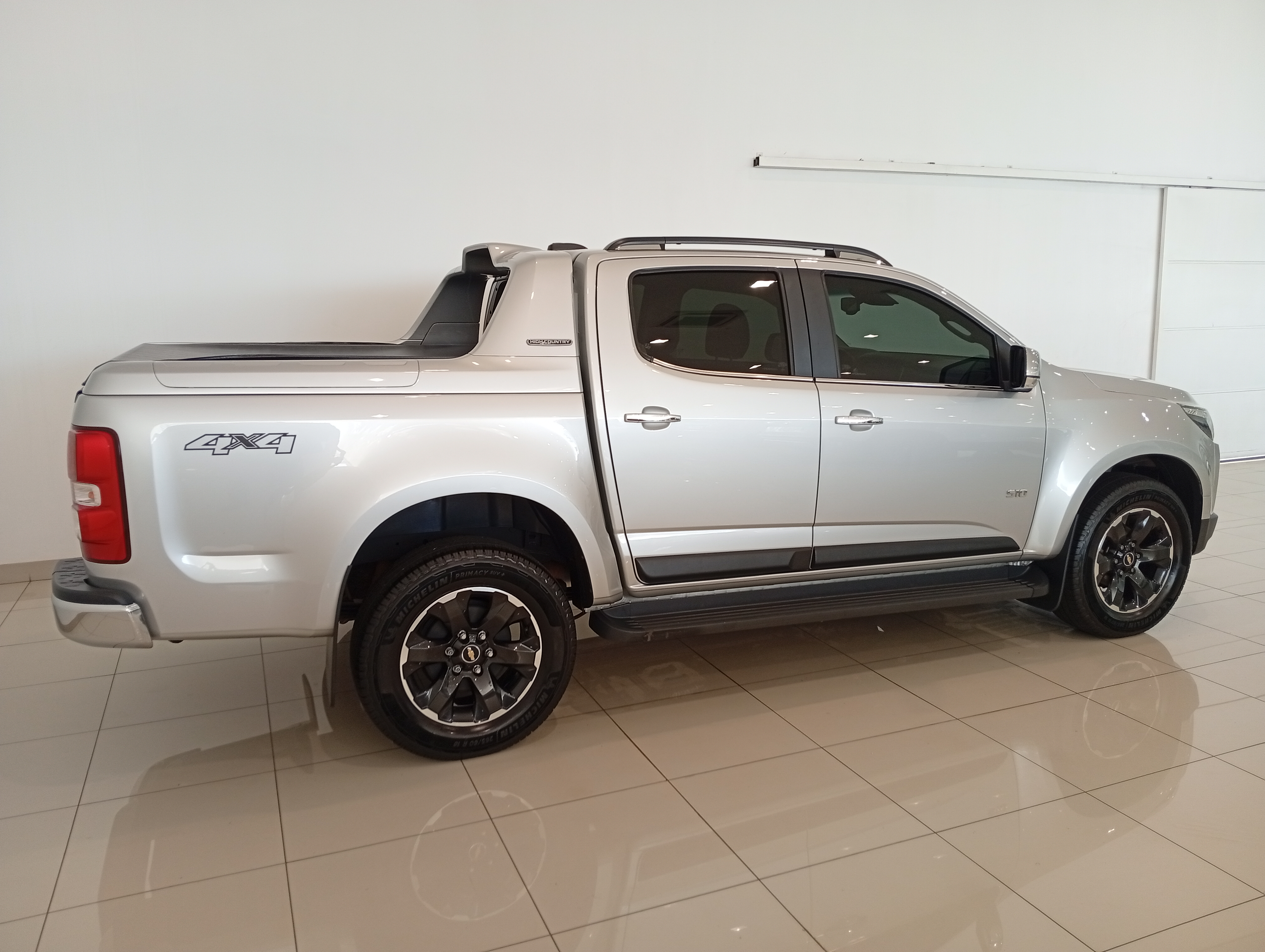 Chevrolet S10 2.8 16V Turbo Diesel High Country Cd 4X4 Automático - foto 8