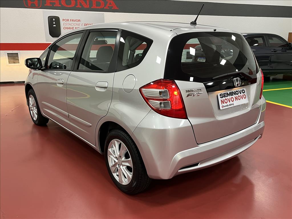 FIT 1.4 LX 16V FLEX 4P AUTOMÁTICO6