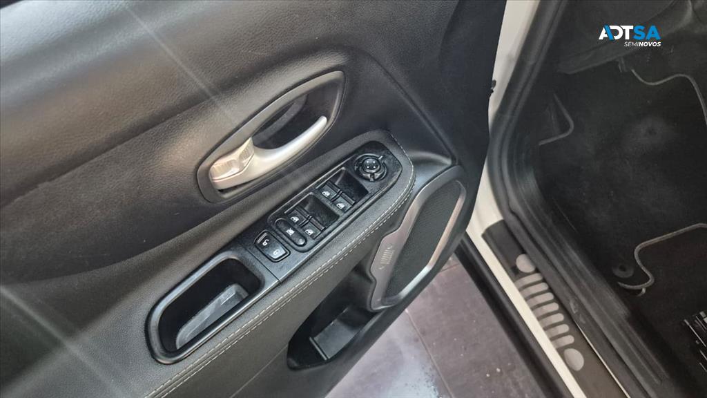 JEEP RENEGADE 1.3 T270 TURBO FLEX SPORT AT6